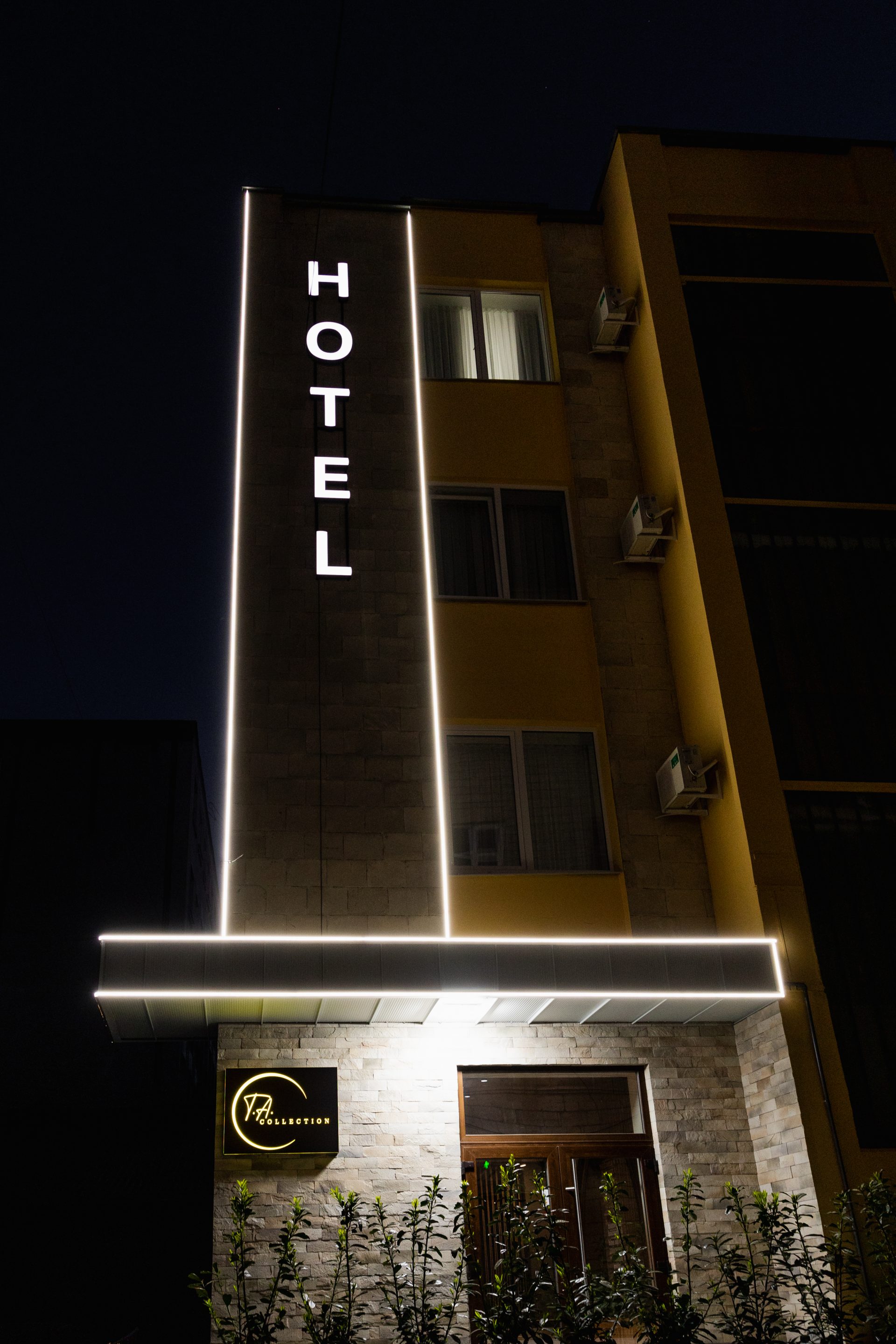 Hotel – iluminat arhitectural fațadă